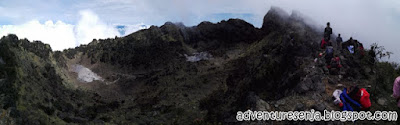 Mendaki Gunung Sumbing via Garung